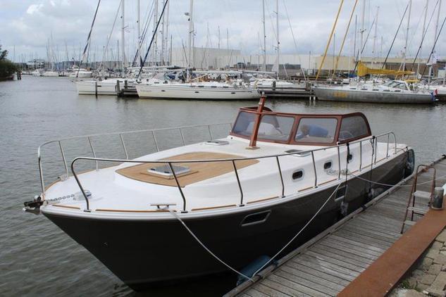 Starcruiser 1100 - Starcruiser 1100