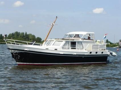 Volker trawler