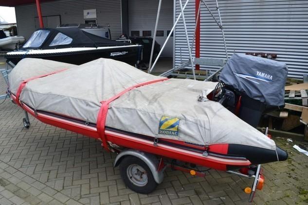 Zodiac Futura S 420 2004