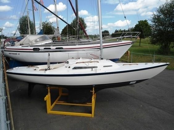 Artekno H-Boot - Artekno H-Boot