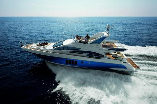 Azimut - 64 Flybridge