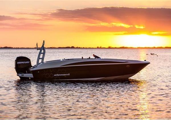 Bayliner - Element (Primeur)