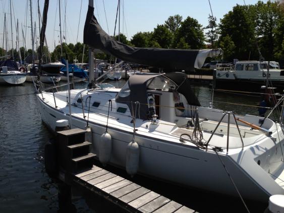 Beneteau First 31.7