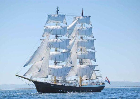 Brigantine - Tall Ship