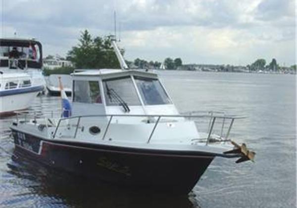 Celebrity - 2500 fish hawk