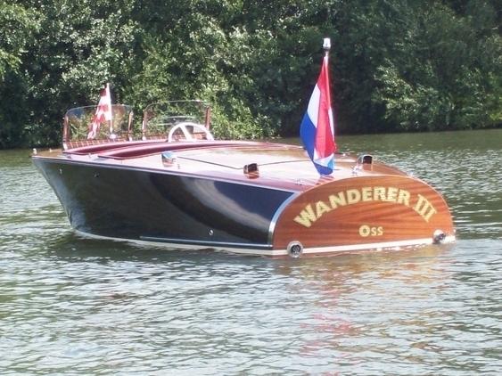 Chris Craft - Barrelback replica