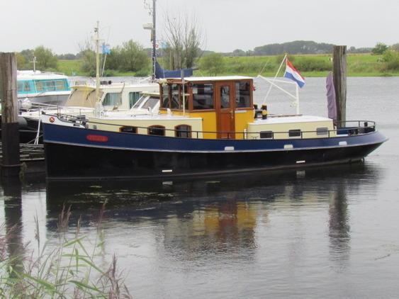 De Wit Sleepboot - De Wit Sleepboot