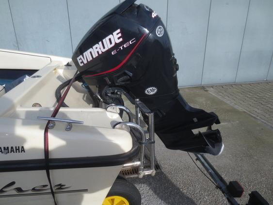 Evinrude - 40 E-Tec