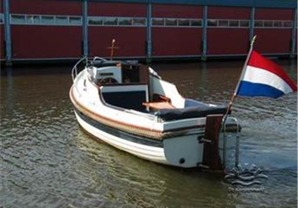 Interboat - 25 Cabin