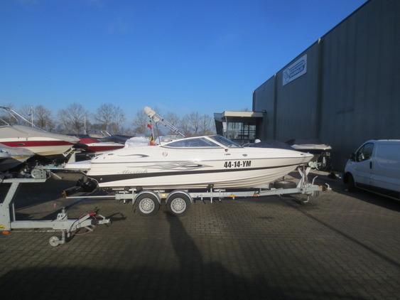 Mariah - SX 20/22 Ltd. Bowrider