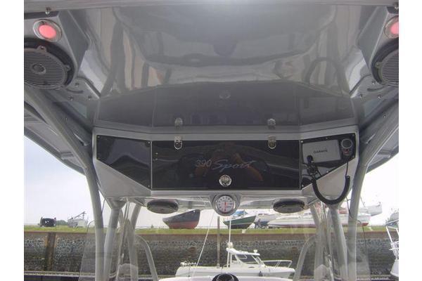 Nortech - 390 Center Console