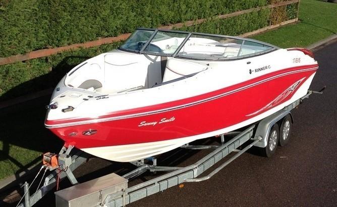 Rinker - 246 bow rider