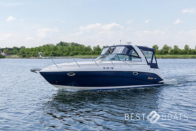 Rinker Diesel - 320 Fiesta Fee