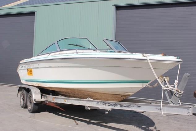 Sea Ray - 210 signiture bowrider